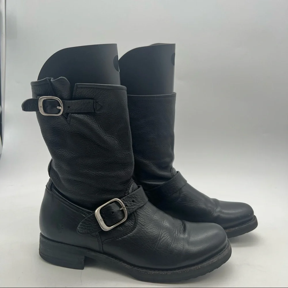 FRYE Women’s Size 8 B Black Leather Ankle Buckle Boots 4015.